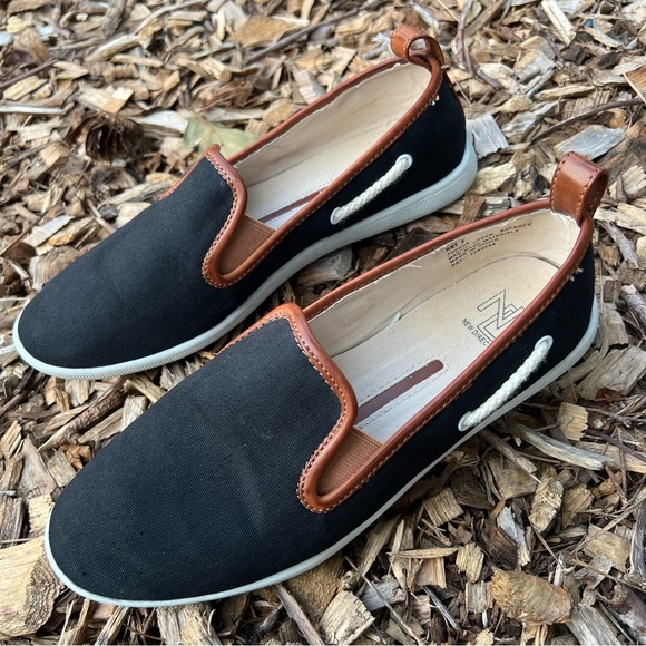 New Directions Anchor Slip On Black Boat Shoes - Picture 6 of 10